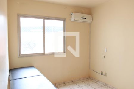 Quarto 01 de apartamento para alugar com 2 quartos, 65m² em Alto da Glória, Goiânia