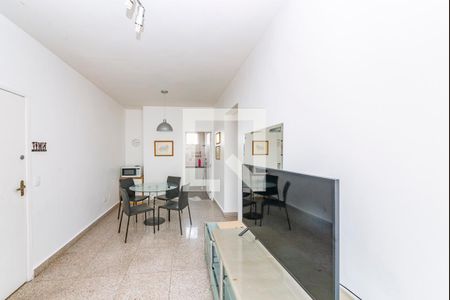 Sala de apartamento para alugar com 3 quartos, 75m² em Alto Barroca, Belo Horizonte