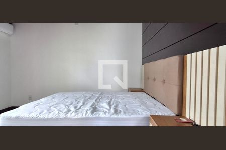 Quarto de apartamento para alugar com 1 quarto, 72m² em Centro, Florianópolis