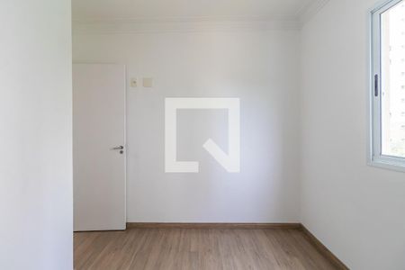 Quarto1  de apartamento para alugar com 2 quartos, 68m² em Jardim Tupanci, Barueri