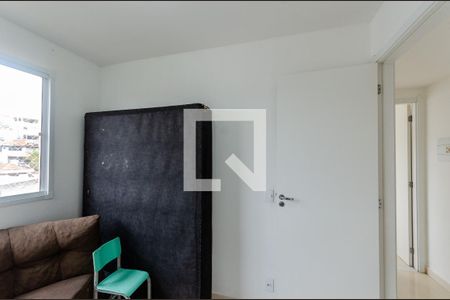 Quarto 1 de apartamento para alugar com 2 quartos, 46m² em Vila Zat, São Paulo