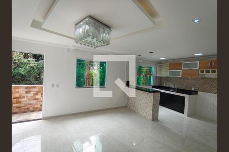 Sala/Cozinha de casa para alugar com 2 quartos, 90m² em Taquara, Rio de Janeiro