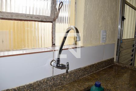 Sala/Cozinha de casa para alugar com 1 quarto, 40m² em Vila Carrão, São Paulo