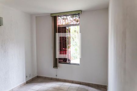 Quarto 02 de apartamento para alugar com 2 quartos, 55m² em Shcs, Brasília