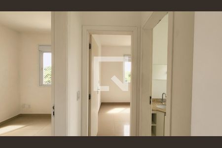 Corredor de apartamento à venda com 2 quartos, 48m² em Residencial Santa Giovana, Jundiaí