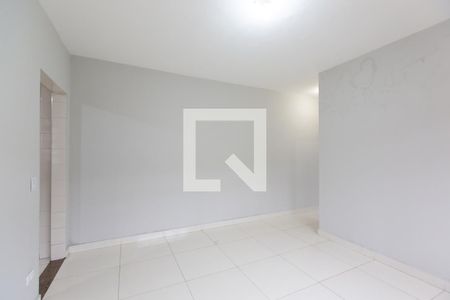 Sala de casa para alugar com 2 quartos, 60m² em Parque Guarani, São Paulo