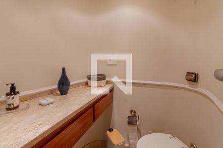 Lavabo de apartamento para alugar com 3 quartos, 189m² em Vila Nova Conceição, São Paulo