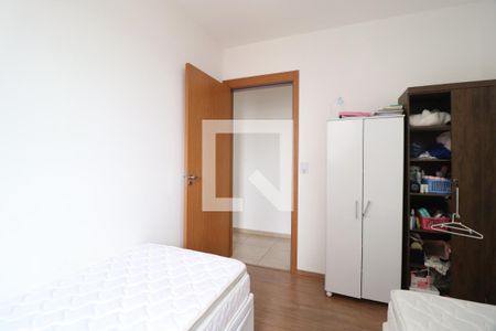 Quarto 1 de apartamento para alugar com 2 quartos, 51m² em Shopping Park, Uberlândia