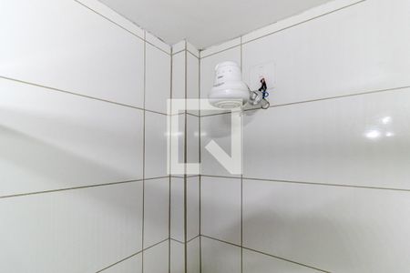 Banheiro de kitnet/studio para alugar com 1 quarto, 28m² em Vila Buarque, São Paulo
