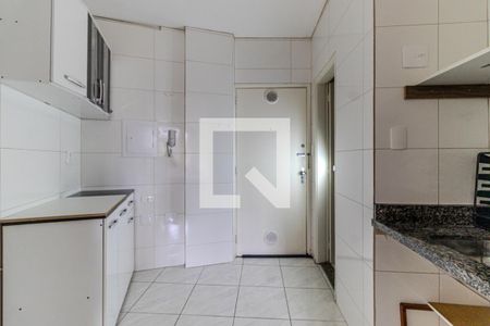 Cozinha de kitnet/studio para alugar com 1 quarto, 28m² em Vila Buarque, São Paulo