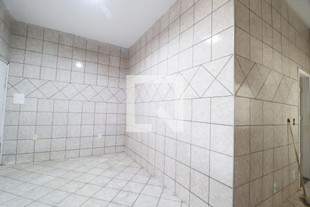 Sala de casa para alugar com 2 quartos, 115m² em Luizote de Freitas, Uberlândia