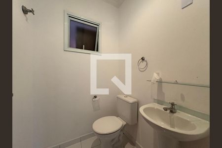 Lavabo de casa para alugar com 2 quartos, 75m² em Vila Curuçá, Santo André
