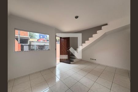 Sala de casa para alugar com 2 quartos, 75m² em Vila Curuçá, Santo André