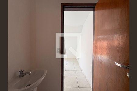 Lavabo de casa para alugar com 2 quartos, 75m² em Vila Curuçá, Santo André