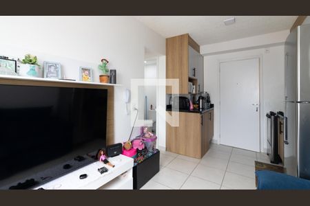 Sala/Cozinha de apartamento para alugar com 2 quartos, 33m² em Vila Ré, São Paulo