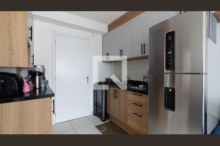 Sala/Cozinha de apartamento para alugar com 2 quartos, 33m² em Vila Ré, São Paulo