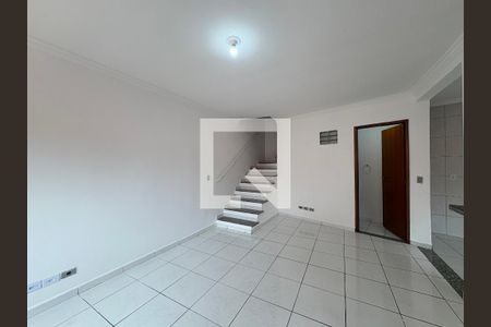 Sala de casa para alugar com 2 quartos, 85m² em Vila Curuçá, Santo André