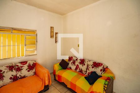 Casa para alugar com 4 quartos, 160m² em Planalto, Belo Horizonte