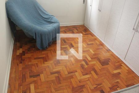 Quarto 1 de apartamento para alugar com 3 quartos, 153m² em Gonzaga, Santos