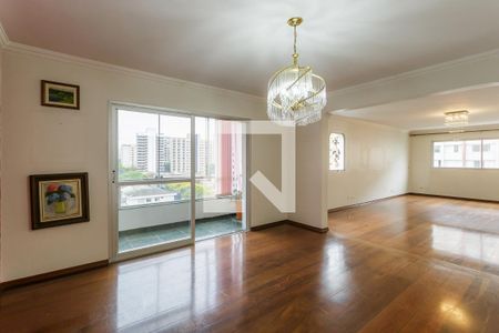 Sala de apartamento para alugar com 4 quartos, 208m² em Indianópolis, São Paulo