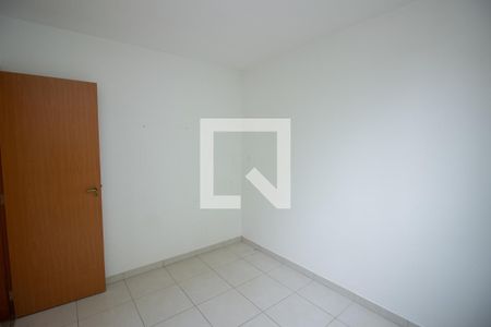Quarto 2 de casa de condomínio à venda com 2 quartos, 49m² em Chácara Contagem, Contagem
