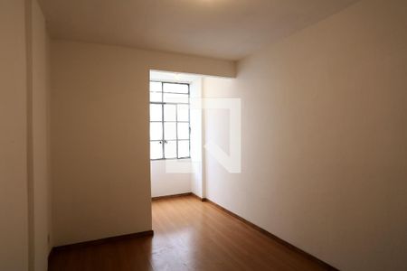 Quarto 1 de apartamento para alugar com 2 quartos, 82m² em Centro, Belo Horizonte