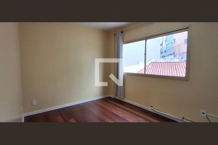 Suíte  de apartamento para alugar com 3 quartos, 76m² em Centro, Florianópolis