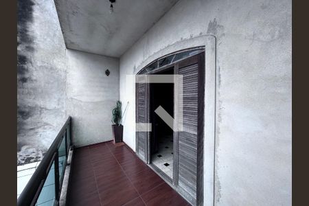 Varanda Quarto 1 de casa à venda com 3 quartos, 325m² em Parque Continental Ii, Guarulhos