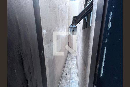 Corredor Quarto 2 de casa à venda com 3 quartos, 325m² em Parque Continental Ii, Guarulhos