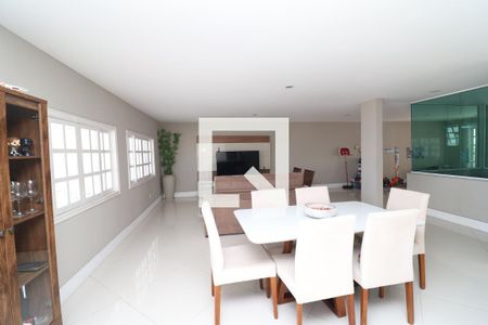 Casa à venda com 5 quartos, 576m² em Jardim Guanabara, Rio de Janeiro