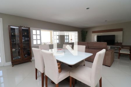 Casa à venda com 5 quartos, 576m² em Jardim Guanabara, Rio de Janeiro