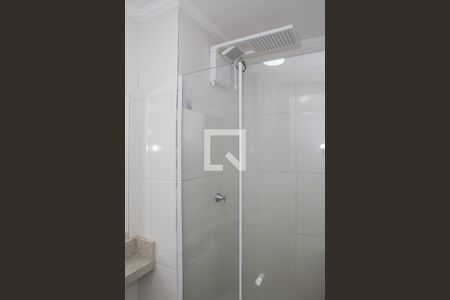 Banheiro de apartamento para alugar com 1 quarto, 26m² em Água Branca, São Paulo