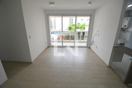 Sala de apartamento para alugar com 3 quartos, 78m² em Cambuí, Campinas