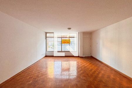 Casa para alugar com 3 quartos, 217m² em Mirandópolis, São Paulo