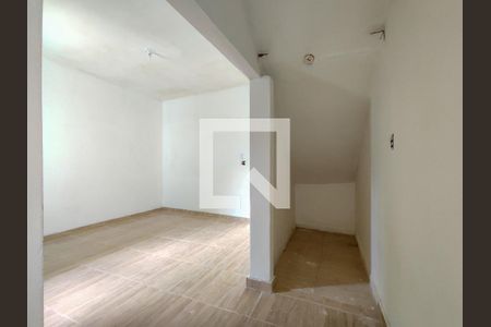 Sala de apartamento para alugar com 2 quartos, 60m² em São Francisco Xavier, Rio de Janeiro
