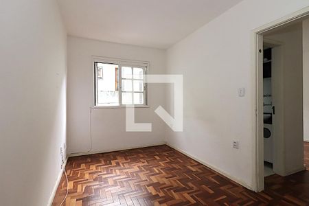 Quarto  de apartamento à venda com 1 quarto, 44m² em Jardim Itu, Porto Alegre