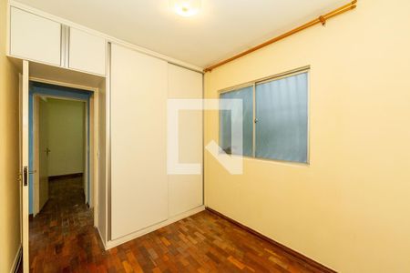 Quarto 2 de apartamento para alugar com 2 quartos, 43m² em Estoril, Belo Horizonte