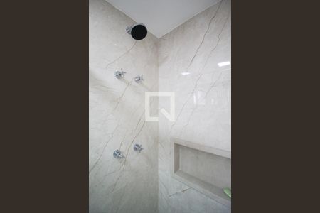 Banheiro de apartamento para alugar com 1 quarto, 21m² em Indianópolis, São Paulo