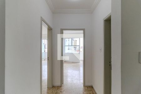 Corredor de apartamento para alugar com 2 quartos, 110m² em República, São Paulo