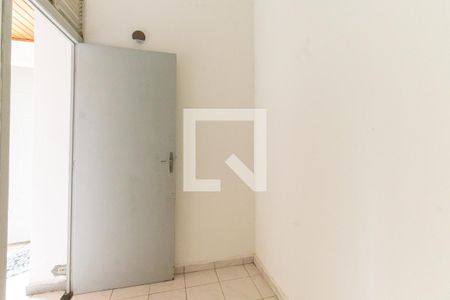 Quarto 1 de casa à venda com 2 quartos, 176m² em Chácara Seis de Outubro, São Paulo