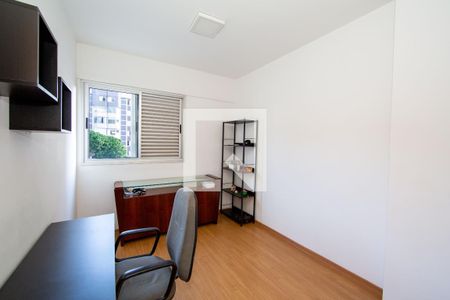 Quarto 1 de apartamento para alugar com 3 quartos, 89m² em Serra, Belo Horizonte