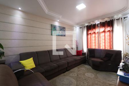 Sala de casa à venda com 3 quartos, 312m² em Jardim Iva, São Paulo
