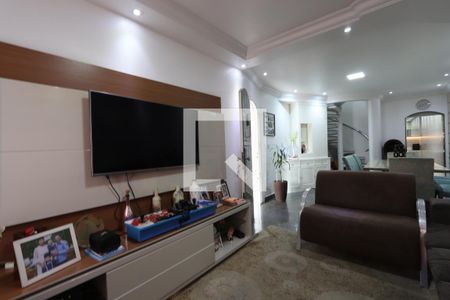 Sala de casa à venda com 3 quartos, 312m² em Jardim Iva, São Paulo