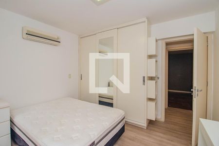 Quarto de apartamento para alugar com 2 quartos, 110m² em Bela Vista, Porto Alegre