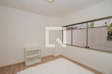 Quarto de apartamento para alugar com 2 quartos, 110m² em Bela Vista, Porto Alegre