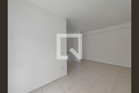 Sala de apartamento para alugar com 3 quartos, 68m² em Barra da Tijuca, Rio de Janeiro