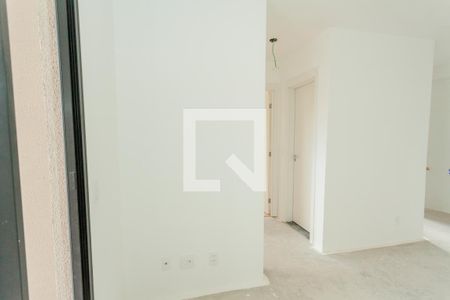 Sala de apartamento à venda com 2 quartos, 49m² em Usina Piratininga, São Paulo