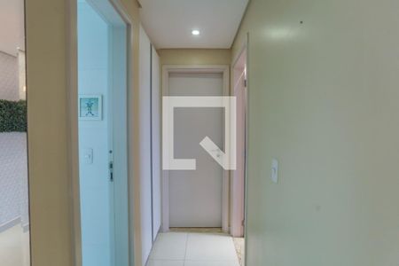 Corredor  de apartamento para alugar com 2 quartos, 68m² em Centro, Diadema
