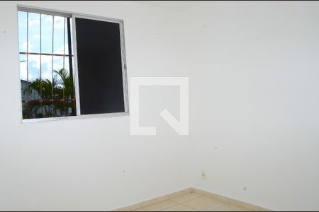 Quarto 1 de apartamento para alugar com 2 quartos, 45m² em Jardim Vitoria, Belo Horizonte