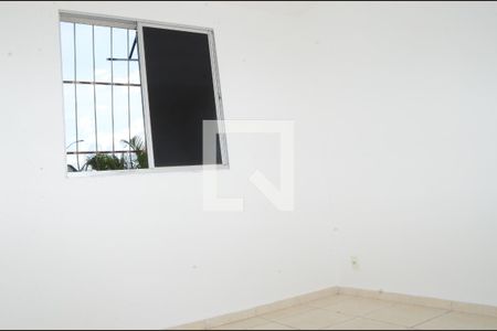 Quarto 1 de apartamento para alugar com 2 quartos, 45m² em Jardim Vitoria, Belo Horizonte